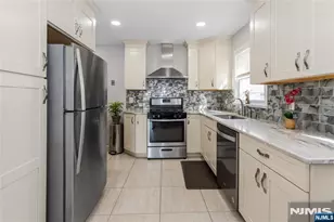 318 7th St, Saddle Brook Township, NJ 07663 - Photo 5