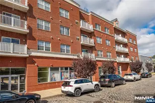 902 5th Street 406, Newark, NJ 07107 - Photo 3
