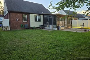5-09 17th St, Fair Lawn, NJ 07410 - Photo 3