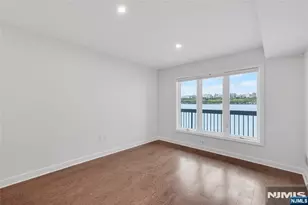 202 Adams Ct F202, Edgewater, NJ 07020 - Photo 27