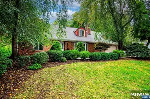 21 Hopkins St, Hillsdale, NJ 07642 - Photo 1