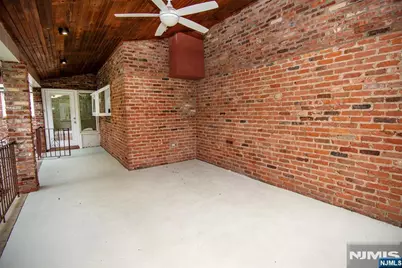 21 Hopkins Street, Hillsdale, NJ 07642 - Photo 15