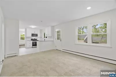71 Montvale Avenue, Montvale, NJ 07645 - Photo 11