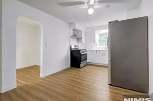 4-21 Saddle River Road 2, Fair Lawn, NJ 07410 - Photo 3