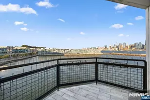600 Harbor Blvd 1019, Weehawken, NJ 07086 - Photo 15