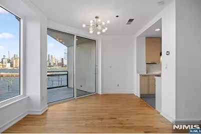 600 Harbor Boulevard 1019 #1019, Weehawken, NJ 07086 - Photo 15