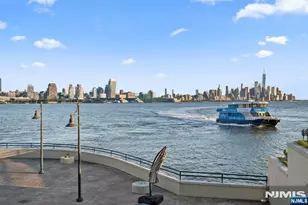 600 Harbor Blvd 1019, Weehawken, NJ 07086 - Photo 33