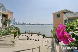 600 Harbor Blvd 1019, Weehawken, NJ 07086 - Photo 39