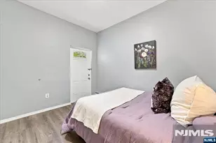 363 Forrest St, Jersey City, NJ 07304 - Photo 15