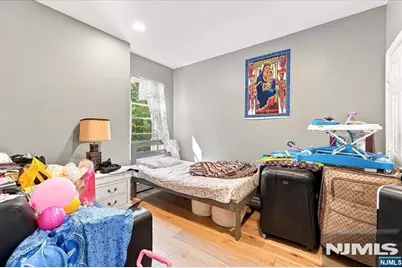 363 Forrest Street, Jersey City, NJ 07304 - Photo 21
