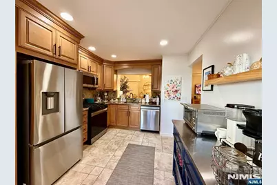 3006 Tudor Drive, Pequannock Township, NJ 07444 - Photo 5