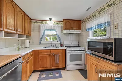 47-49 Furnace Avenue, Wanaque, NJ 07465 - Photo 25