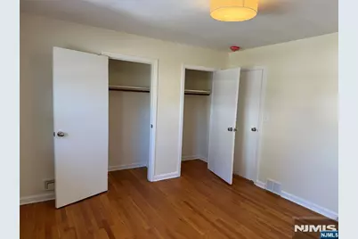 1118 Edgewood Lane, Fort Lee, NJ 07024 - Photo 15
