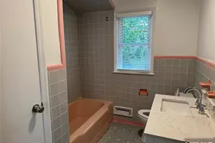 1118 Edgewood Ln, Fort Lee, NJ 07024 - Photo 21
