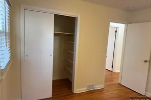 1118 Edgewood Ln, Fort Lee, NJ 07024 - Photo 19