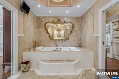 294 Oakwood Road, Englewood, NJ 07631 - Photo 35