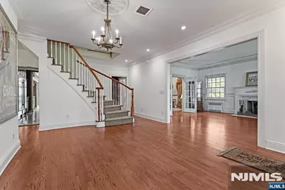 294 Oakwood Road, Englewood, NJ 07631 - Photo 7