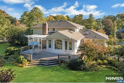 23 Ranch Road, Upper Saddle River, NJ 07458 - Photo 3