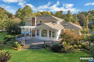 23 Ranch Rd, Upper Saddle River, NJ 07458 - Photo 3