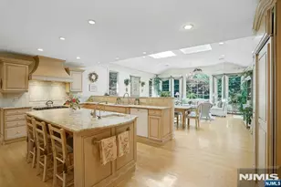 23 Ranch Rd, Upper Saddle River, NJ 07458 - Photo 13