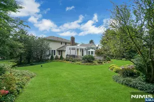 23 Ranch Rd, Upper Saddle River, NJ 07458 - Photo 37