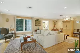 23 Ranch Rd, Upper Saddle River, NJ 07458 - Photo 11