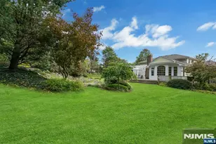 23 Ranch Rd, Upper Saddle River, NJ 07458 - Photo 31