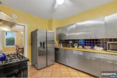694 Lotus Avenue, Oradell, NJ 07649 - Photo 15