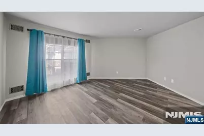 1433 Teresa Drive, Fort Lee, NJ 07024 - Photo 7