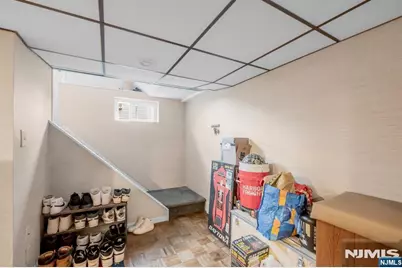304 Lake Avenue, Lyndhurst Township, NJ 07071 - Photo 25