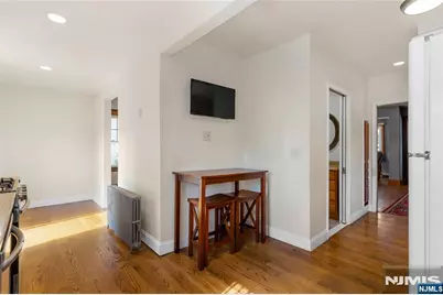 162 Chestnut Avenue, Bogota, NJ 07603 - Photo 9