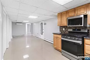 127A Terhune Ave, Jersey City, NJ 07305 - Photo 5
