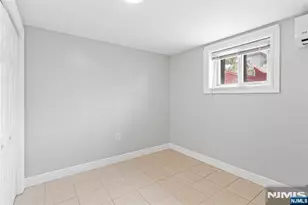 127A Terhune Ave, Jersey City, NJ 07305 - Photo 9