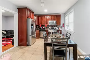 127A Terhune Ave, Jersey City, NJ 07305 - Photo 17