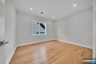 302 Coolidge Ave, Fort Lee, NJ 07024 - Photo 33