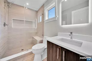 302 Coolidge Ave, Fort Lee, NJ 07024 - Photo 37