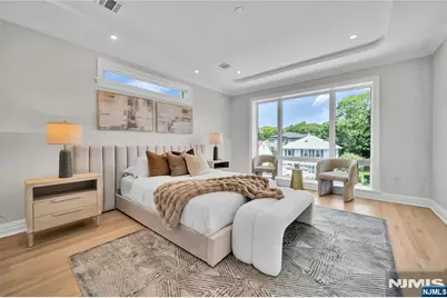 302 Coolidge Avenue, Fort Lee, NJ 07024 - Photo 23