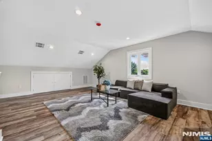 163A Kipp Ave, Elmwood Park, NJ 07407 - Photo 33