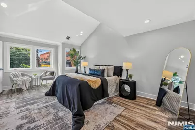 163A Kipp Avenue, Elmwood Park, NJ 07407 - Photo 17