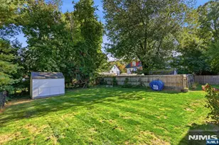8 N 1st St, Park Ridge, NJ 07656 - Photo 25