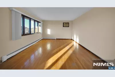 258 9th Street, Palisades Park, NJ 07650 - Photo 23
