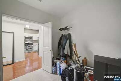 175 Rochelle Avenue 218 #218, Rochelle Park Township, NJ 07662 - Photo 21
