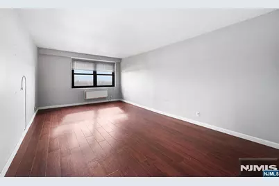 7855 Boulevard 26G #26G, North Bergen, NJ 07047 - Photo 19