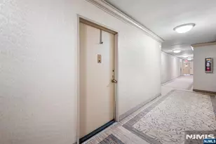 7855 Blvd 26G, North Bergen, NJ 07047 - Photo 29
