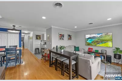 489 Jersey Avenue B #B, Fairview, NJ 07022 - Photo 3