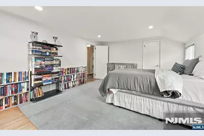 5 McKinley Avenue, Caldwell, NJ 07006 - Photo 23