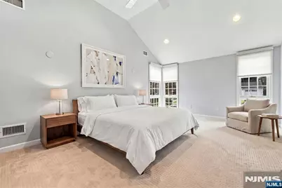 5 McKinley Avenue, Caldwell, NJ 07006 - Photo 17