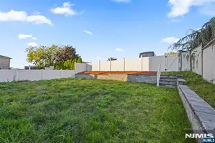 250 Hagan Pl, Secaucus, NJ 07094 - Photo 3
