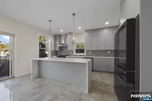 250 Hagan Pl, Secaucus, NJ 07094 - Photo 7