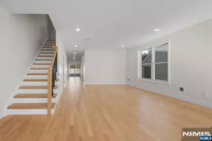 250 Hagan Pl, Secaucus, NJ 07094 - Photo 11